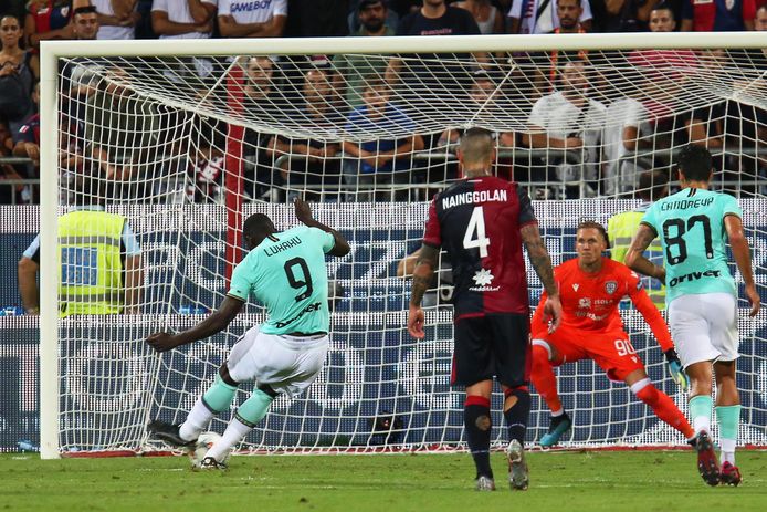 Romelu Lukaku scoorde de winning goal vanop de stip tegen Cagliari. Op dat moment kwamen er oerwoudgeluiden vanuit de tribunes.