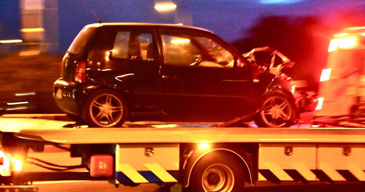 Bestuurder gewond bij botsing bij Kapelle.