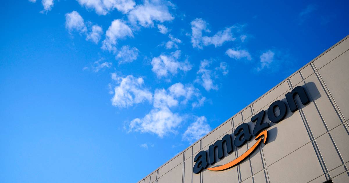 Amazon хочет отправить в космос тысячи дополнительных спутников |  iHLN