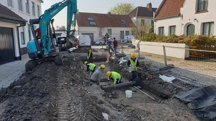 De archeologen deden de vondst tijdens rioleringswerken.