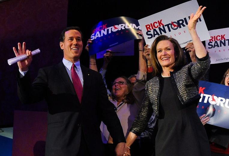 Rick Santorum en zijn vrouw Karen Santorum. <br /> Beeld epa