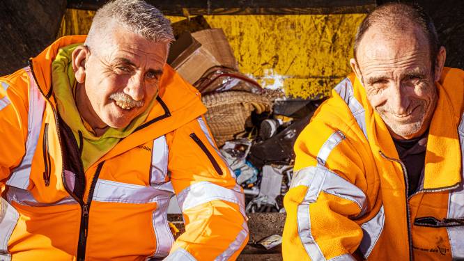 Jan-Willem en Evert werken iedere dag tussen het afval: ‘Ons werk verandert constant’ 