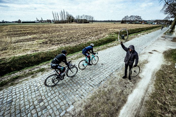 32e omloop van de Houtse Linies, Den Hout. 

Foto: Joris Knapen | Pix4Profs