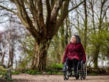 Hoe ga je om met iemand in een rolstoel? Max geeft vijf tips