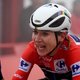 Van Vleuten slaat aanval Vollering af en wint Vuelta Femenina