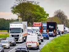 Compleet verkeersinfarct in avondspits op A16 en N217 door afsluiting van Heinenoordtunnel 