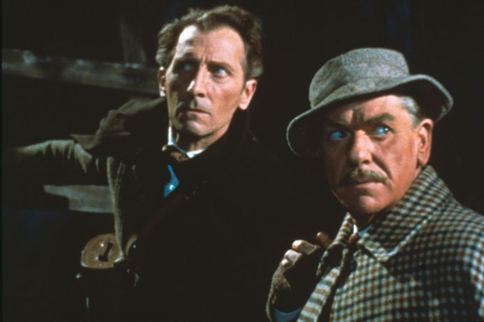 Peter Cushing (Sherlock Holmes) en André Morell (Doctor Watson) in ‘Hound of the Baskervilles’