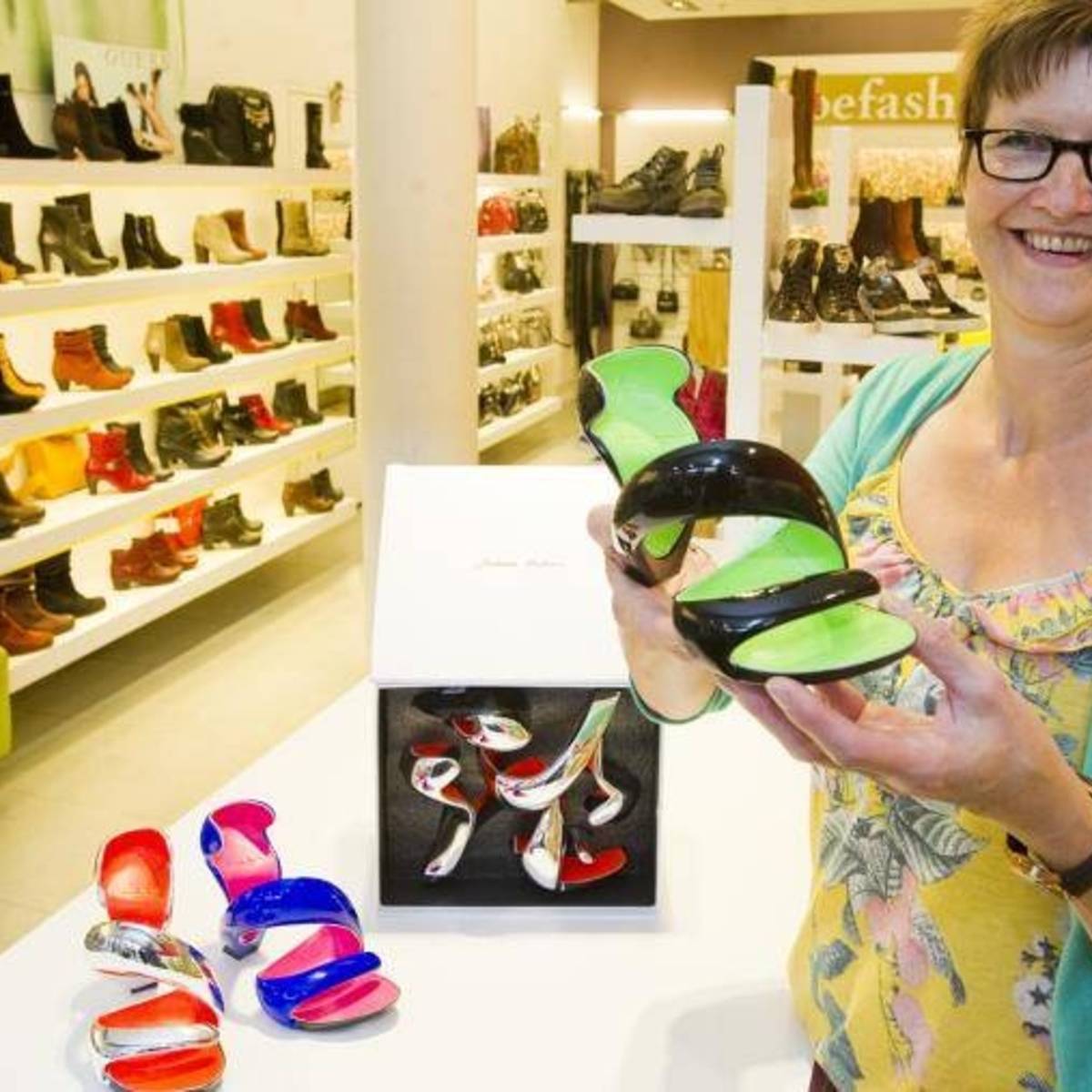 Designerschoen trekt veel bekijks bij Shoefashion Tilburg bd