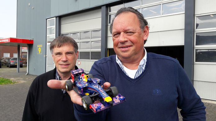 F1-auto Max verovert Nederland vanuit Doetinchem | MAX ...