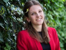 Jolien (18) lag bijna twee dagen in coma en overleefde meningitis maar nét: ‘Haal die prik’