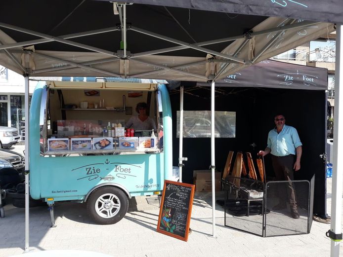 Ook morgen donderdag zijn deze foodtrucks op de Markt in De Panne open