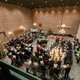 Het Amsterdams Gemengd Koor is de terug op de plek waar het zo fataal misging