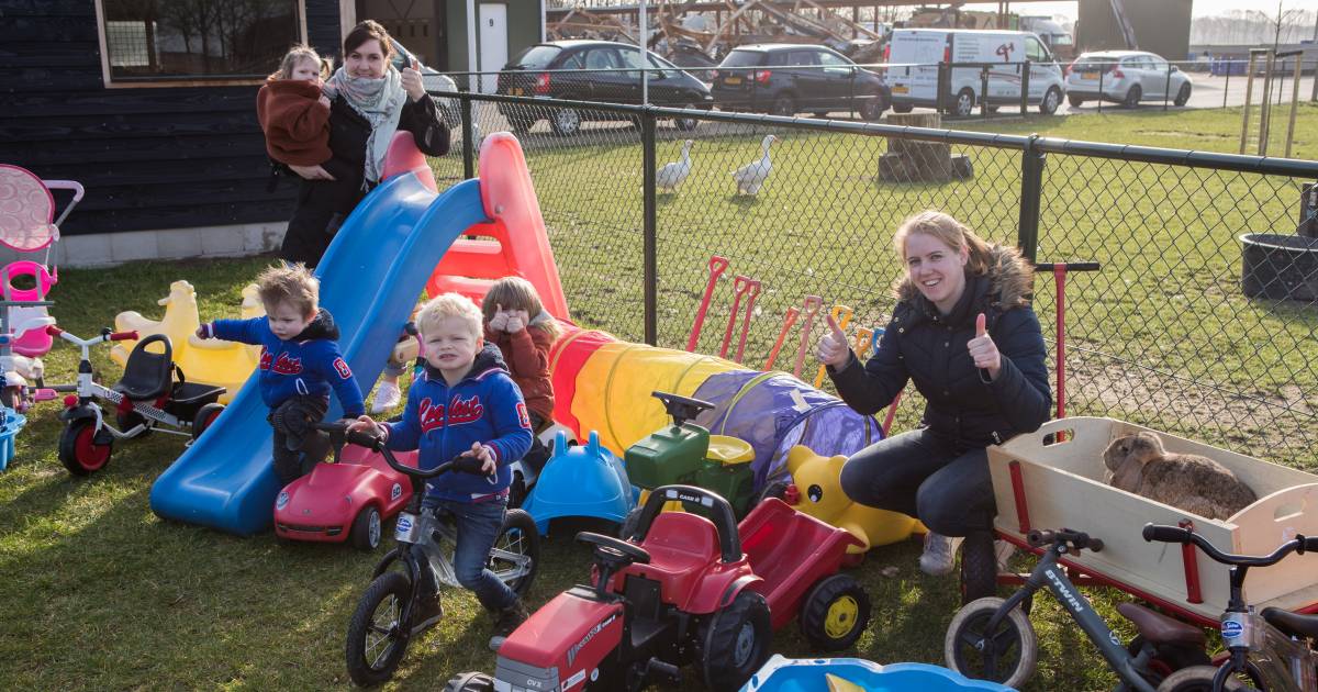 Kinderdagverblijf uit Laag Zuthem overspoeld met spullen nadat alles werd verwoest bij grote brand