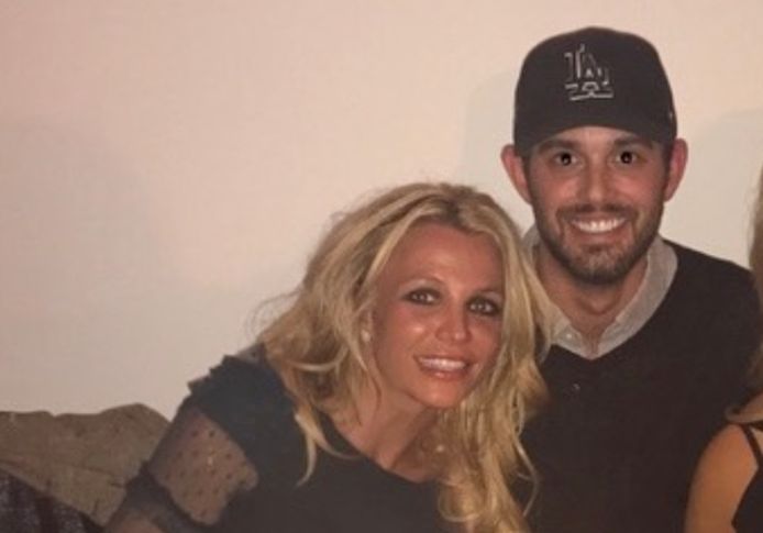 Britney Spears en haar manager Cade Hudson.