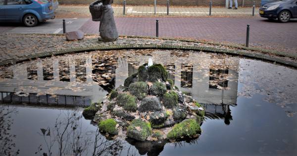 Raadsel opgelost: deze fontein weigert dienst door eenvoudige oorzaak