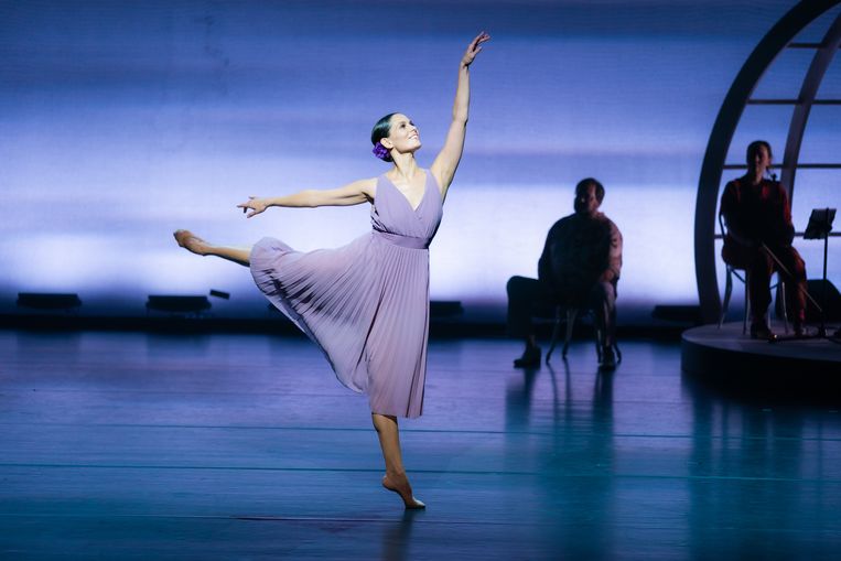 Igone de Jongh, ’s lands bekendste ballerina staat weer op de planken en tussendoor is tijd