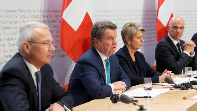 “Zeer sterke oplossing in complexe situatie”: UBS neemt concurrent Credit Suisse over voor 3 miljard Zwitserse frank