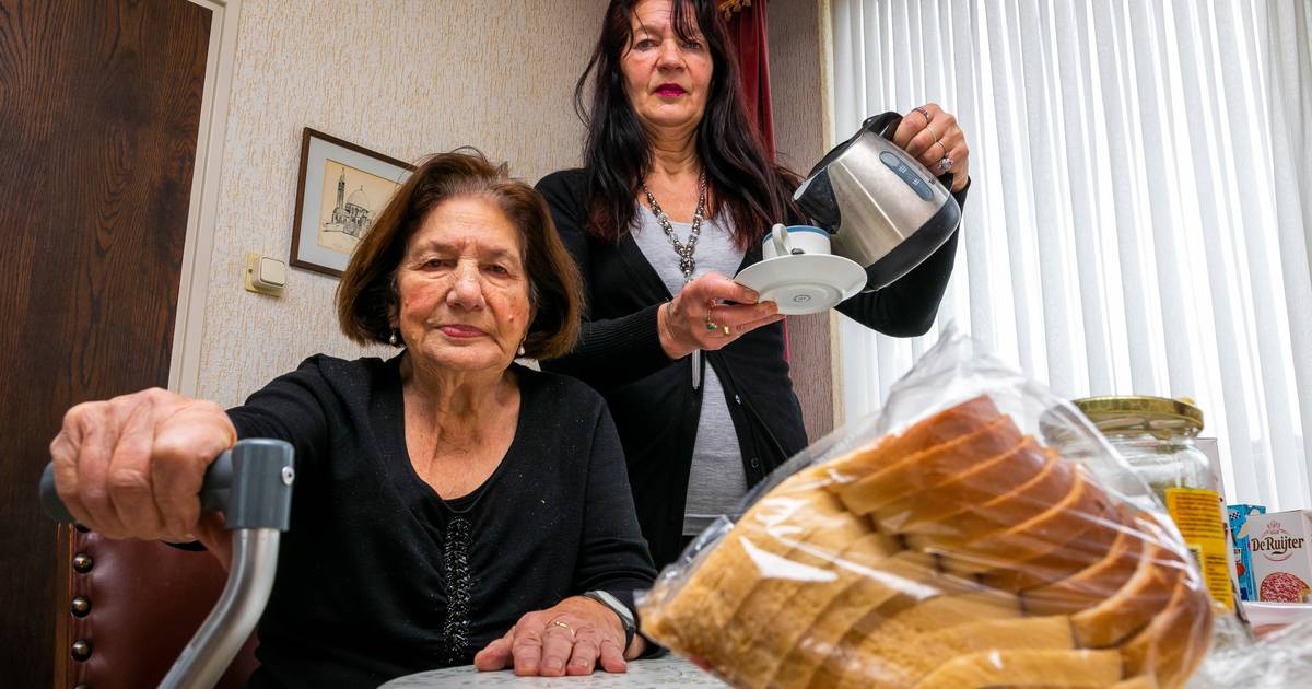 Dochter In Bijstand Verzorgt Moeder En Eet Mee Dan Gaat Er 108 Euro Van Uw Uitkering Af Binnenland Gelderlander Nl