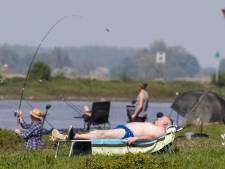 Van filevaren in Giethoorn tot zonnen langs de IJssel: zo beleefde de regio deze zomerse meidag