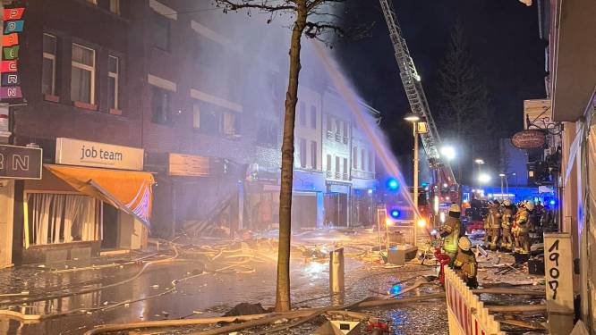 Quinze blessés, dont un bébé dans un état critique, après une violente explosion près d'Aix-la-Chapelle