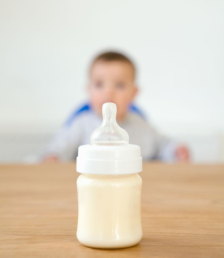 Streng Verboden Flesvoeding Trouw