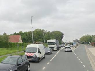 Vanaf woensdag verkeerslichten op parallelweg N41: “Doorgaand verkeer ontraden om sluipweg te nemen”