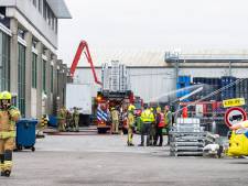 Grote brand in fruitopslag aan Rotterdamse Vierhavenstraat