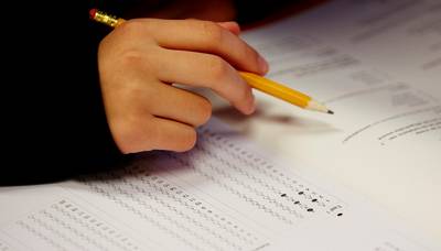 Primeur: vader spant rechtszaak aan om schooladvies dochter