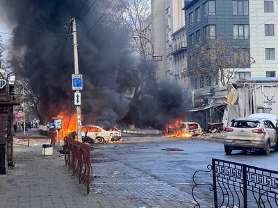Minstens 5 doden en 20 gewonden bij Russisch bombardement op centrum van Cherson