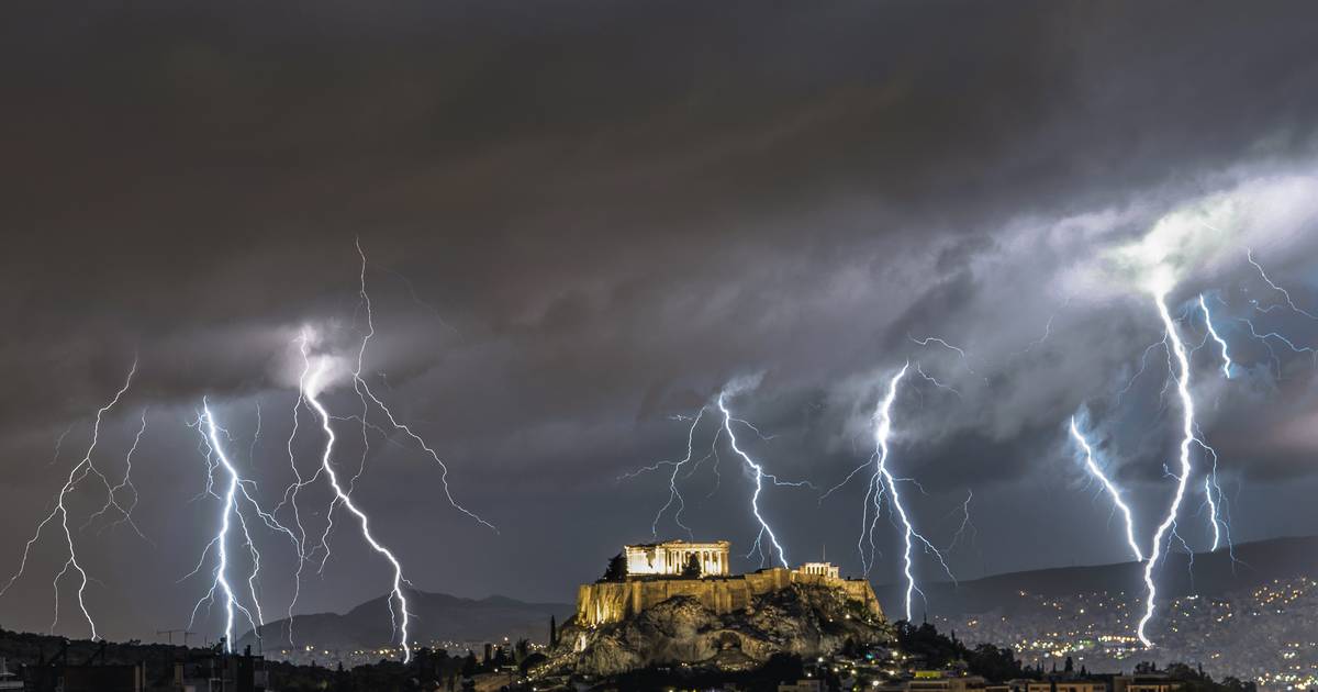 “Un anno di pioggia in soli due giorni”: la catastrofe climatica della Grecia causata dalla tempesta Daniel?  |  La scienza e il pianeta