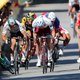 Sagan na elleboogstoot uit de Tour gezet, slachtoffer Cavendish stapt af met gebroken schouder