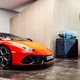 ‘Onze klanten konden niet op reis. Dus kochten ze maar een Lamborghini’