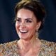 Kate Middleton oogst bewondering met schitterende jurk tijdens 007-première