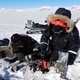 Belgische wetenschappers vinden duizenden kleine meteorieten op Antarctica