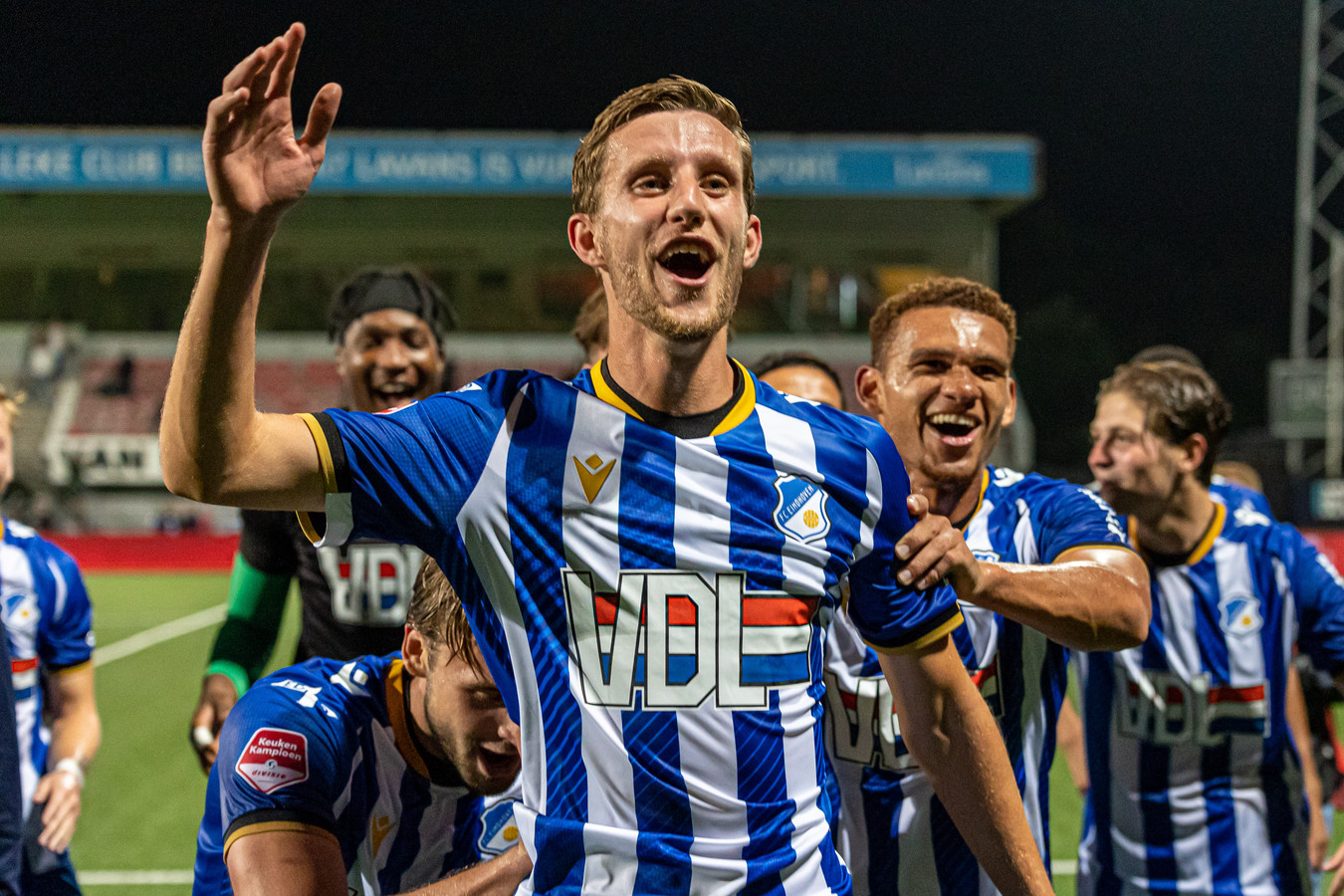 Ieder duel telt voor deze FC Eindhoven-speler, die ‘extra drang’ voelt ...