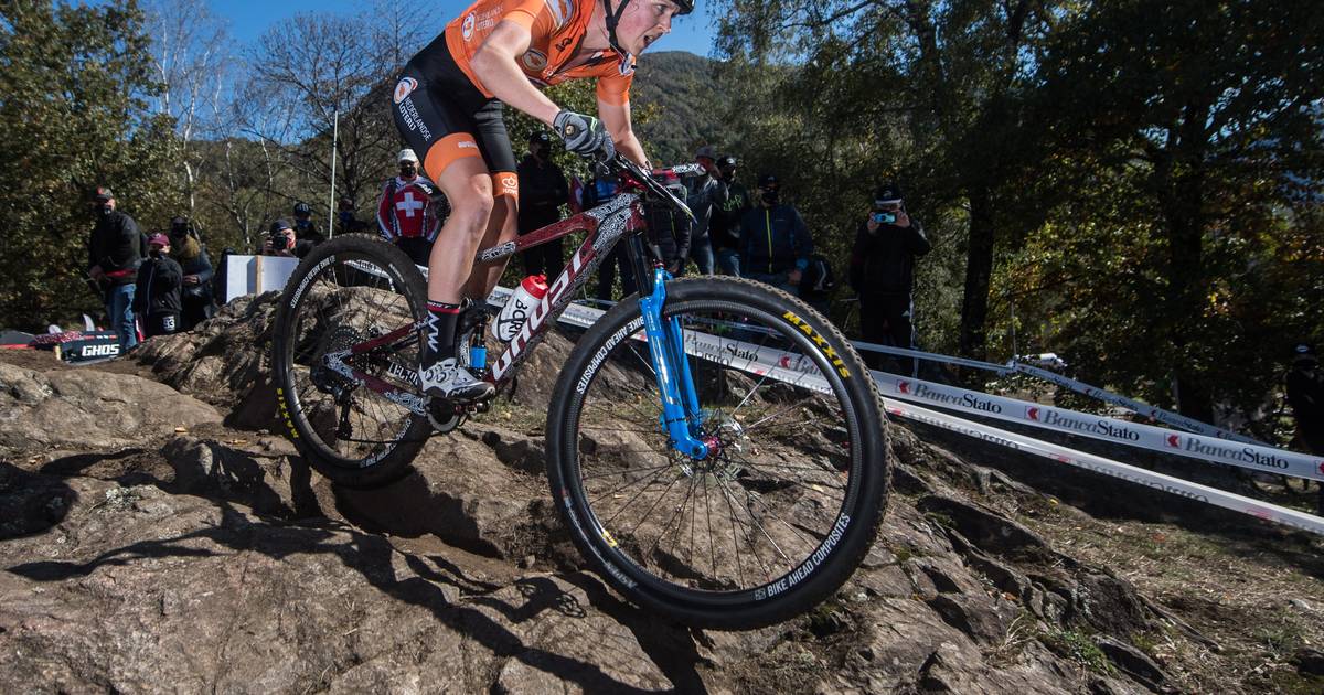 LIVE | Anne Terpstra ziet medaille uit zicht raken ...