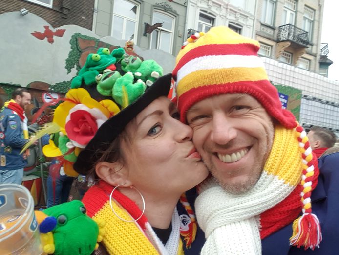 Linda en Ruben Akkermans in Oeteldonk