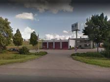 Agenten belaagd en bekogeld in Waardenburg, 40 raddraaiers weggejaagd