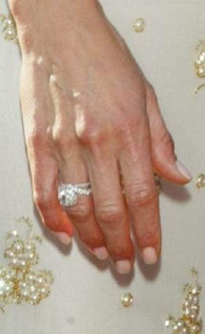 De ring die Brad Pitt aan Jennifer Aniston schonk.