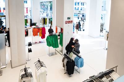 Zara sluit vestigingen, maar winkels die overblijven moeten speciaal én groter zijn, zoals in Rotter