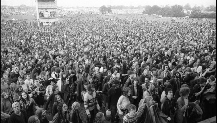 Publiek op het Glastonbury Festival. Beeld UIG via Getty Images