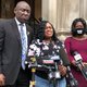 Louisville betaalt familie doodgeschoten zwarte vrouw 12 miljoen