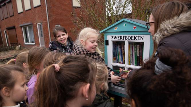 ‘Nu hoef ik niet meer een boek in een paar weken al uit te hebben!’ Vogelwaarde heeft een kinderboekenzwerfstation 