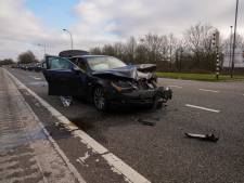 Twee auto’s betrokken bij kop-staartbotsing op de N270 bij Nuenen