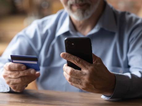 Fraudeur doet zich voor als bankmedewerker: Veenendaler is 10.000 euro kwijt