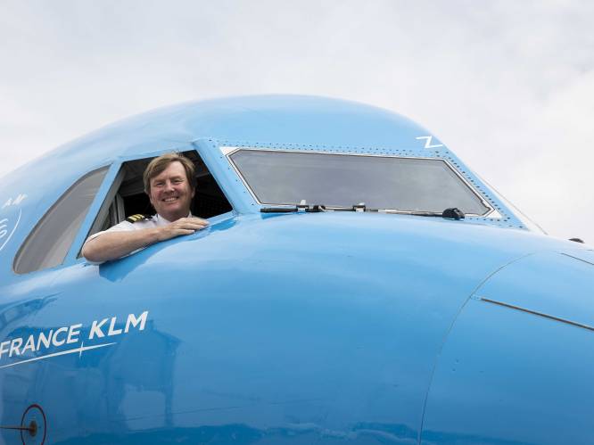 Koning Willem-Alexander haalt brevet voor regeringsvliegtuig