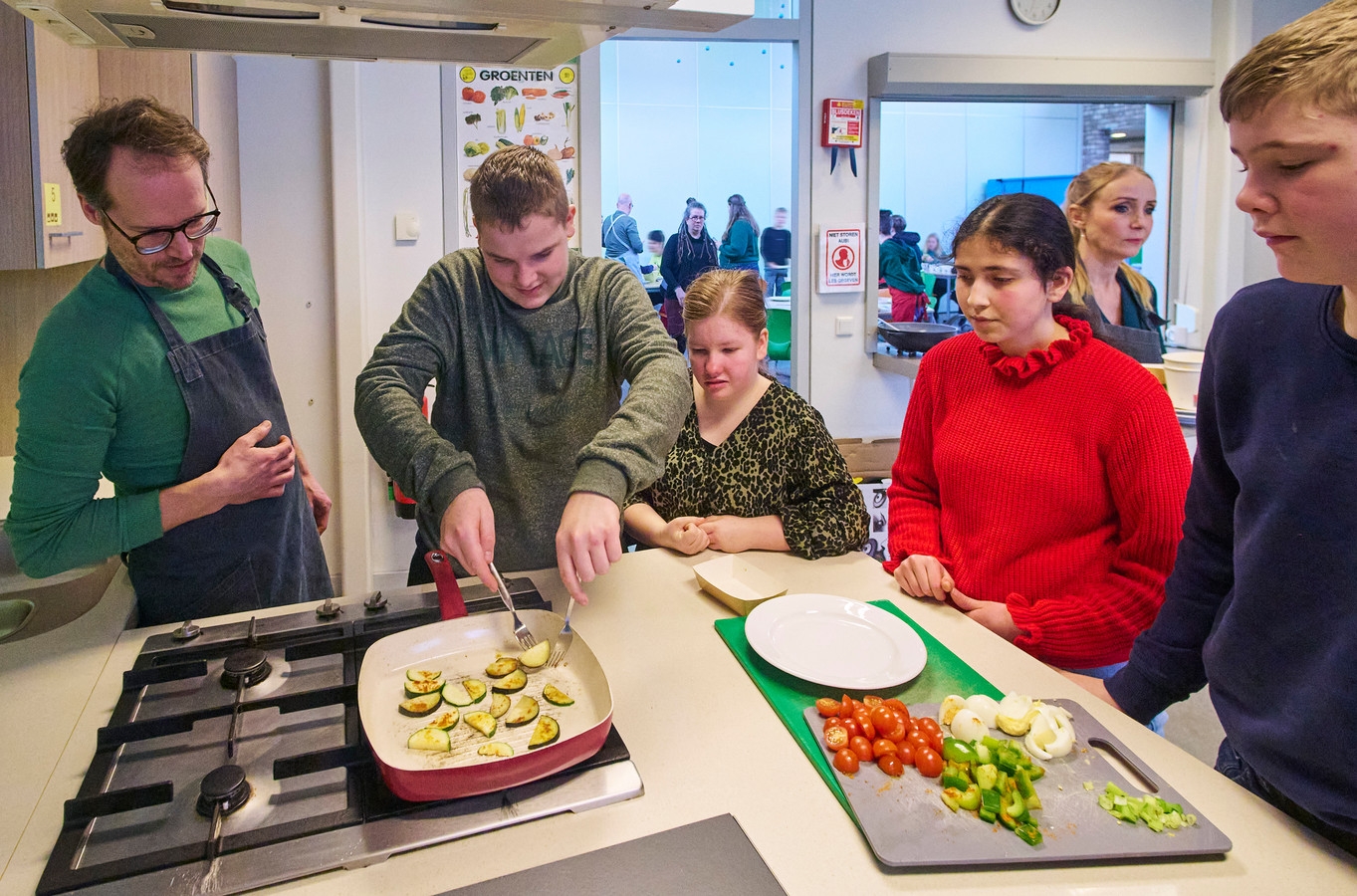 Kok in de Klas: leren koken van een échte sterrenkok | Foto | ed.nl