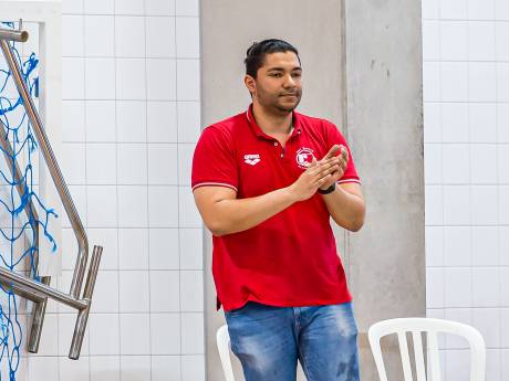 Wicher Diallo wil met vrouwen Ravijn naar halve finales: ‘Anders is het seizoen niet geslaagd’ 