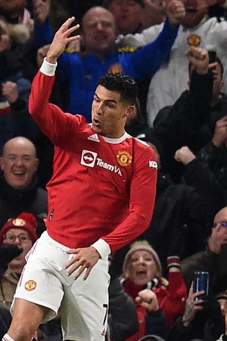 Une injustice réparée par un doublé de Ronaldo: Manchester United renverse Arsenal