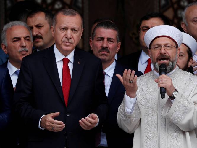 Erdogan steunt Turkse clericus die stelt dat homoseksualiteit ziektes en verval veroorzaakt